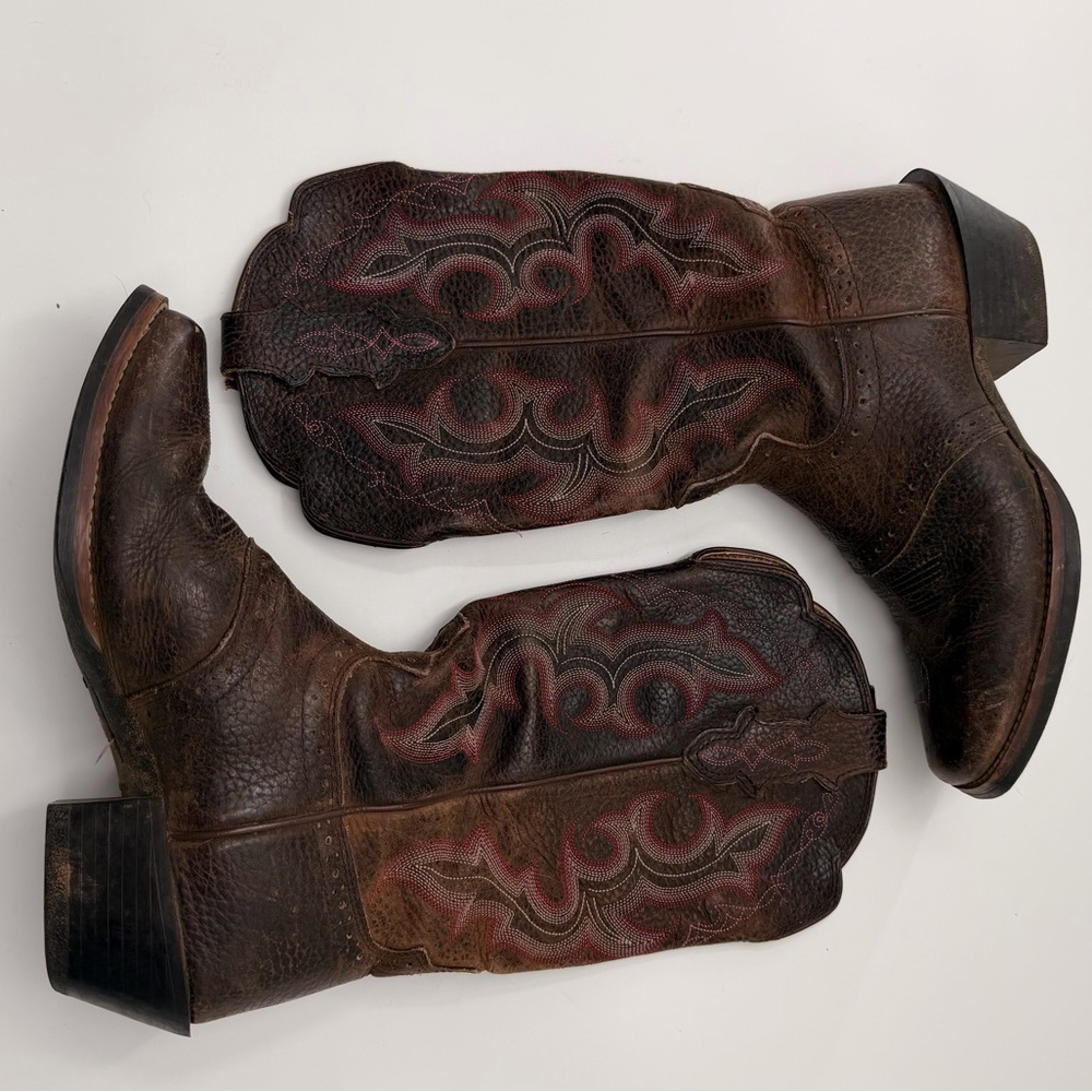 Justin Boots Women’s QuickDraw Western Boots in Chocolate Brown Pink Stitching